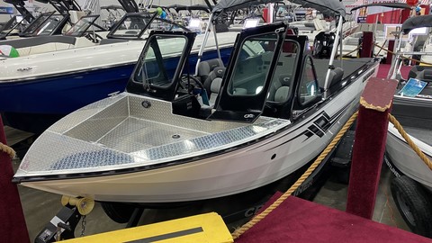 Crestliner 2050 Commander Elite