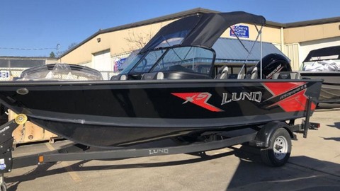 Lund Boats 1875 Crossover XS