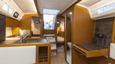 Jeanneau Sun Odyssey 349