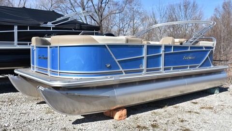 Sunchaser Boats Geneva Cruise 22 LR DH