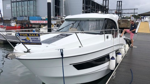 Beneteau Antares 9 OB