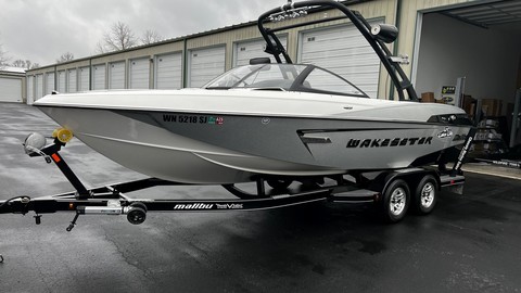 Malibu Wakesetter 23 LSV