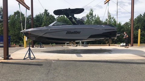 Malibu Wakesetter 25 LSV