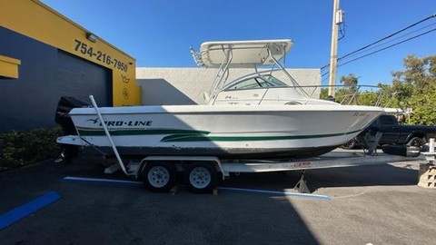 Pro-line 24 walkaround cuddy