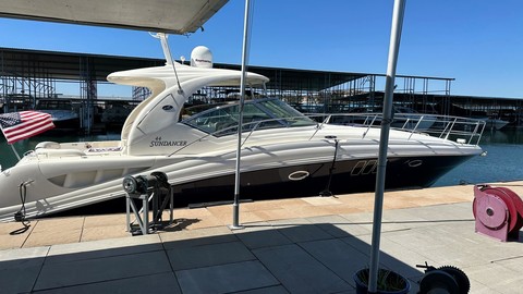 44 Sea Ray Sundancer