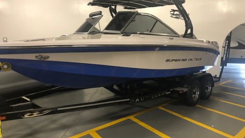 Super Air Nautique 210