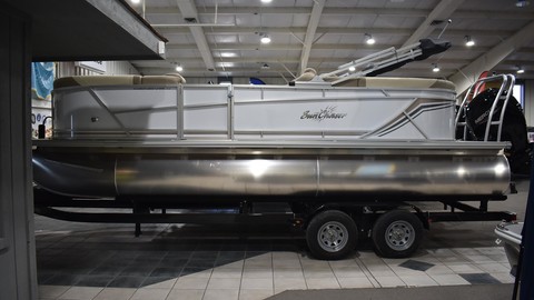 Sunchaser Boats Geneva Cruise 22 LR DH