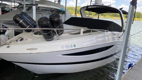 Four Winns Vista 275