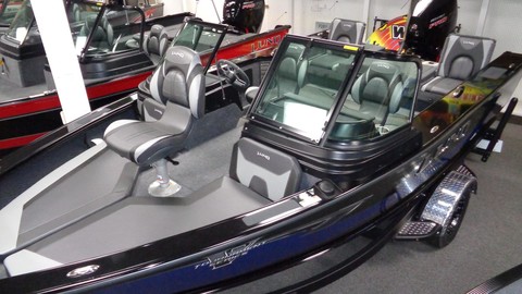 Lund Boats 1875 Pro-V Sport