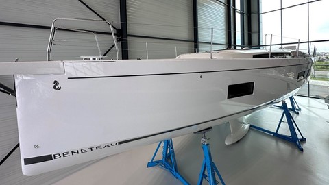 Beneteau Oceanis 51.1