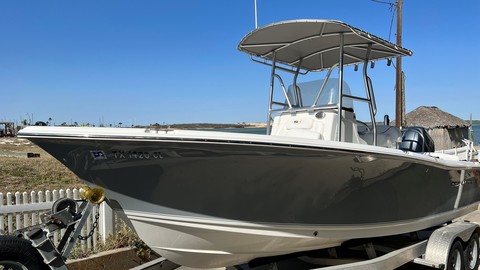 Sea Ray hunt ultra 211