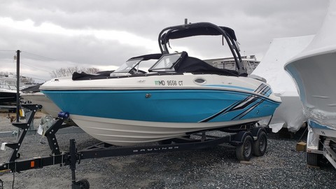 Bayliner VR6 BOWRIDER