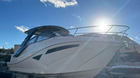 Bavaria Sport 360 coupe