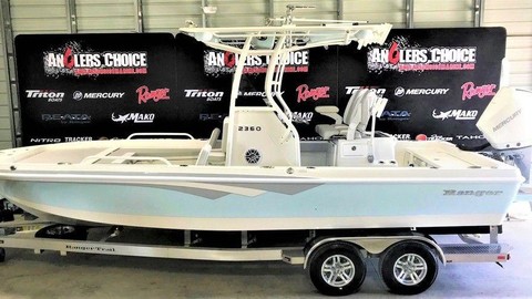 Ranger boats 2400 bay