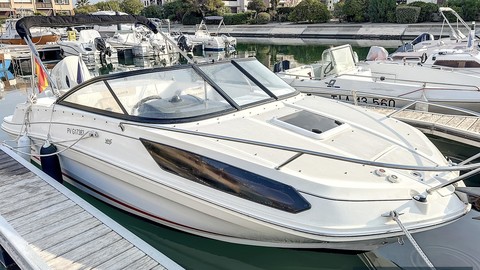 Bayliner VR5 Cuddy