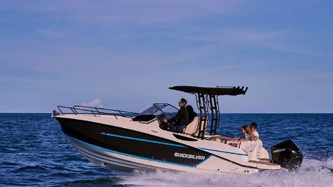 Quicksilver Activ 805 Open