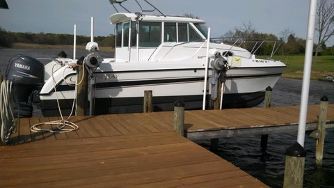 Glacier bay isle runner blue hull 2670