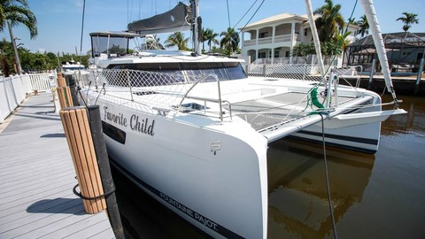 Fountaine Pajot Astréa 42