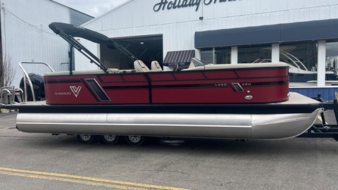 60 x 16 tri-toon passenger vessel