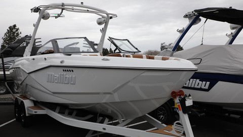 Malibu Wakesetter 25 LSV