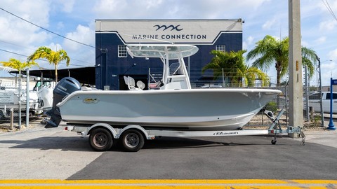 Sea Ray hunt ultra 211