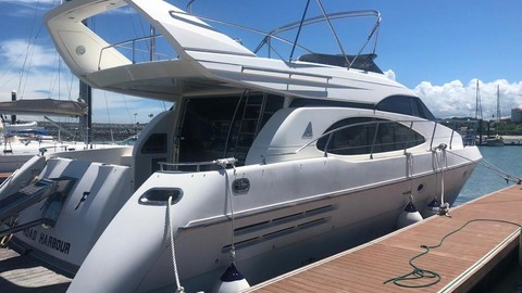 Azimut 58