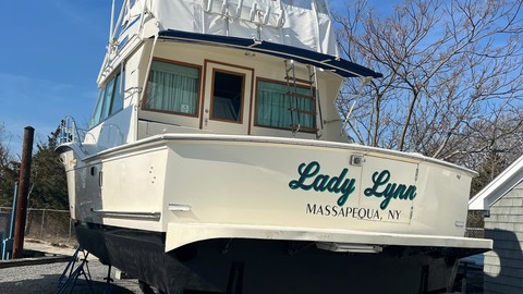 Hatteras 77 Convertible