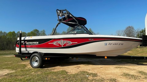 Correct craft air nautique 226 team