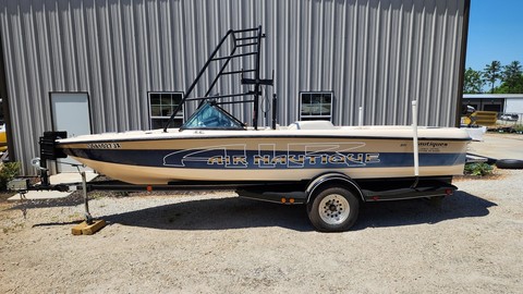 Correct craft air nautique 226 team