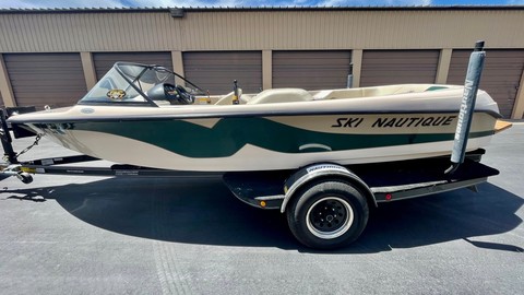 Correctcraft ski nautique