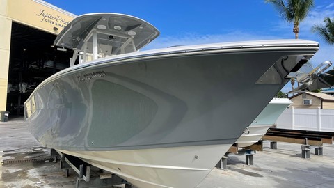 Cobia 217 center console