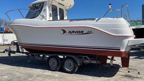 Arvor 215