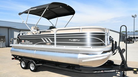 Sun Tracker Party Barge 20 DLX