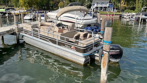 Sun Tracker SportFish 22 XP3
