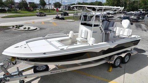 Ranger boats 2400 bay