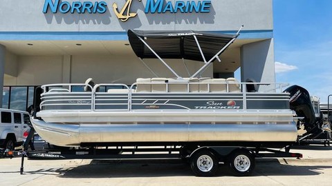 Sun Tracker Fishin Barge 20 DLX