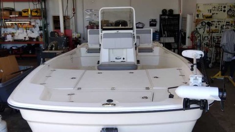 Mako Pro Skiff 19 CC