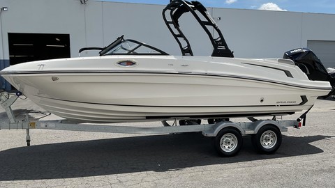 Bayliner VR6 BOWRIDER