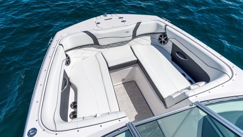 Regal 22 FasDeck