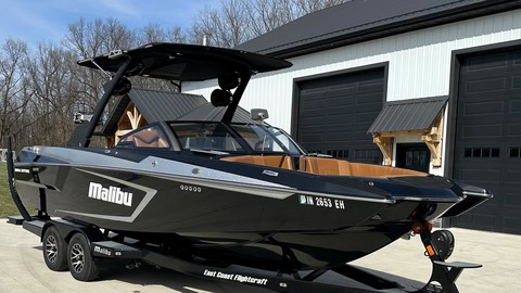 Malibu Wakesetter 24 MXZ