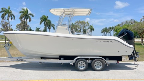 Cobia 217 center console