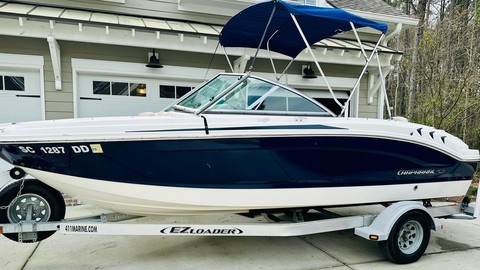 Chaparral 19 H2O Ski & Fish