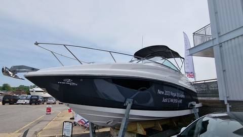 Regal 28 Express