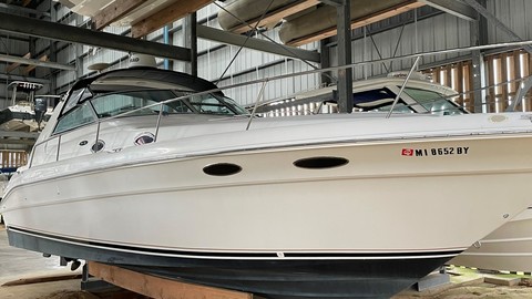 Sea Ray 330 Sundancer