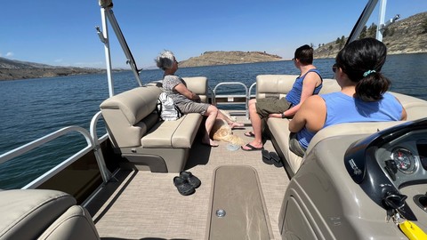 Sun Tracker SportFish 22 XP3