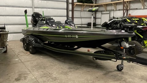 Skeeter fx 21