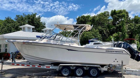 Grady-White Freedom 275