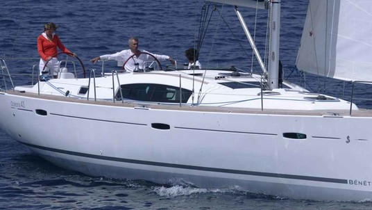 Beneteau Oceanis 43