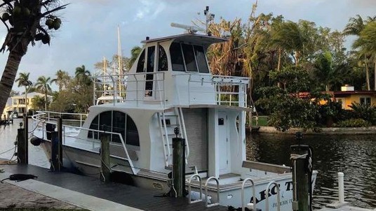 Striker Custom Sport Fisherman