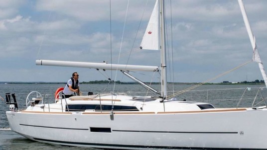 Dufour 360 Grand Large